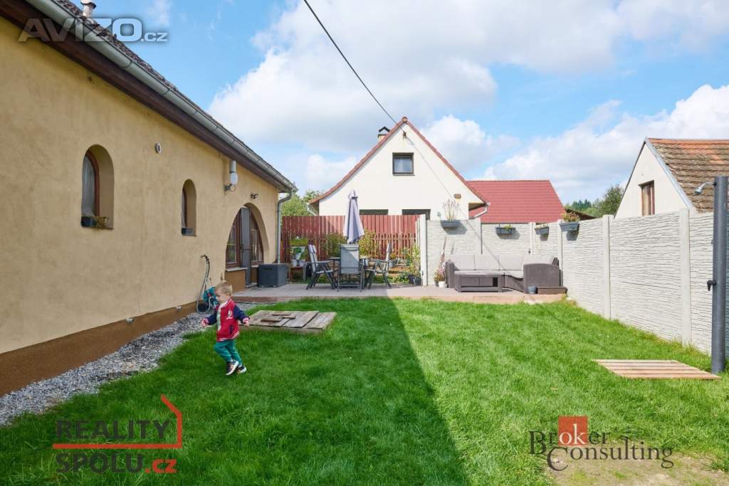 Foto inzerátu Prodej rodinného domu 220 m², Kluky