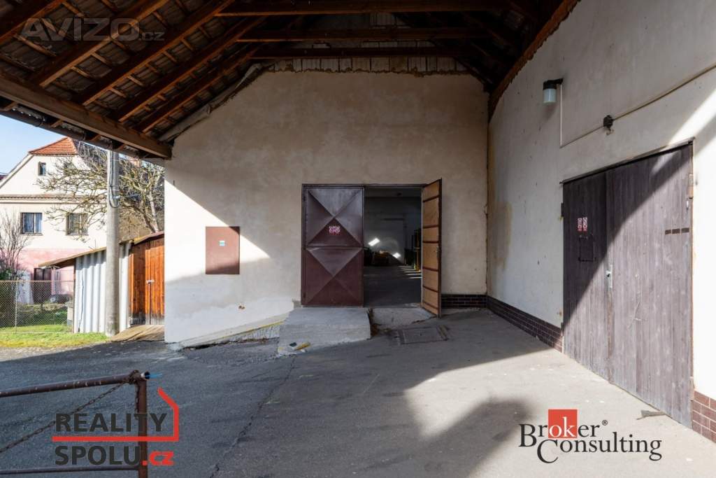 Pronájem skladu 250 m², Šťáhlavy