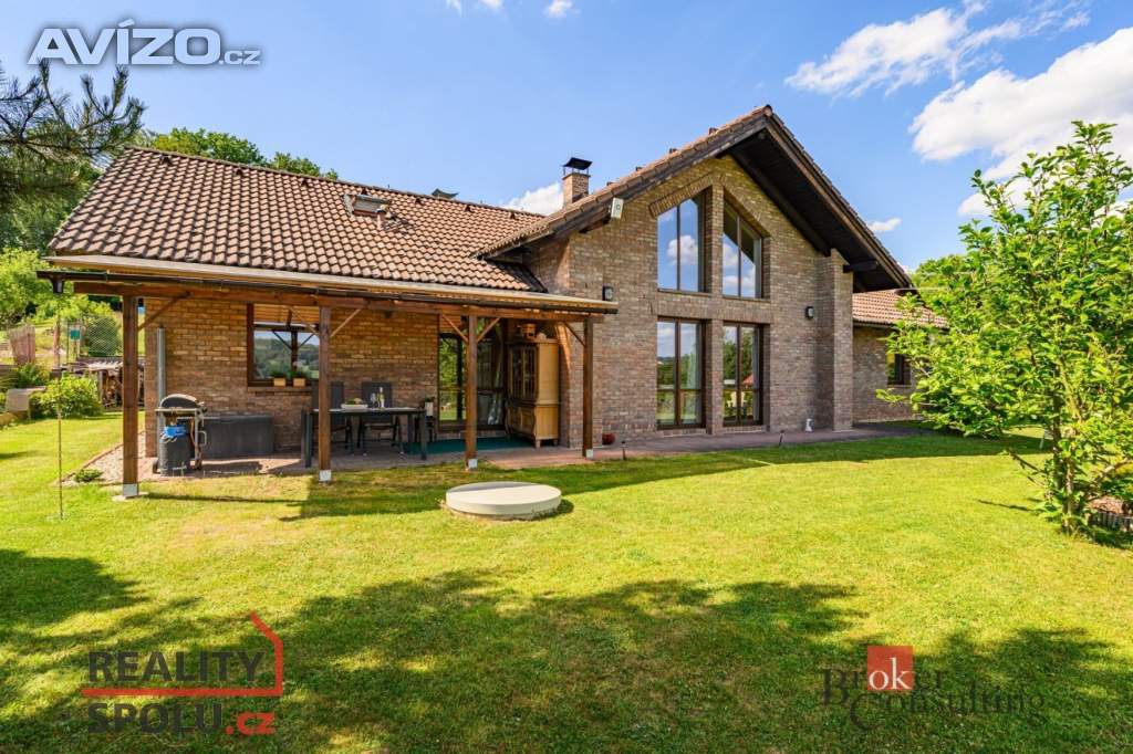 Prodej rodinného domu 218 m², Železný Brod