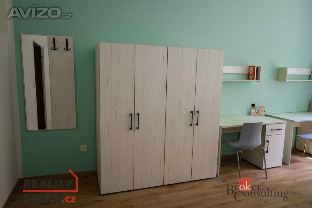 Foto inzerátu Pronájem pokoje 50 m², Hradec Králové