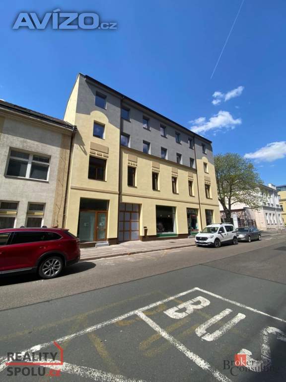 Foto inzerátu Pronájem pokoje 50 m², Hradec Králové