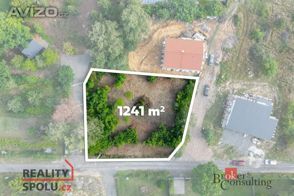 Foto inzerátu Prodej stavebního pozemku 1 241 m², Mníšek pod Brdy