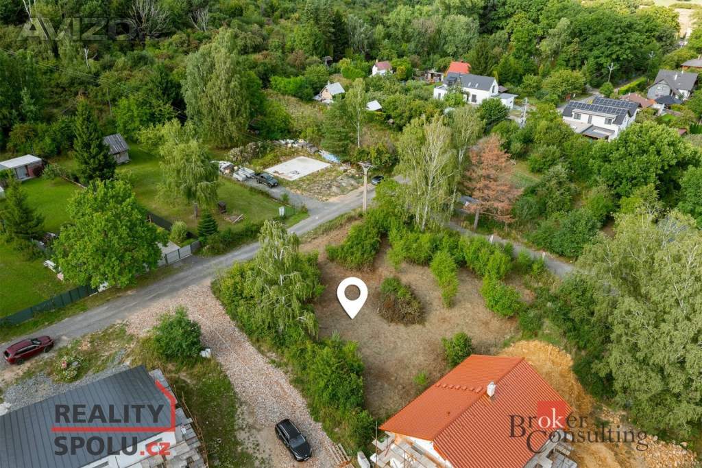 Foto inzerátu Prodej stavebního pozemku 1 241 m², Mníšek pod Brdy
