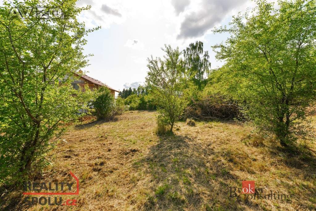 Foto inzerátu Prodej stavebního pozemku 1 241 m², Mníšek pod Brdy