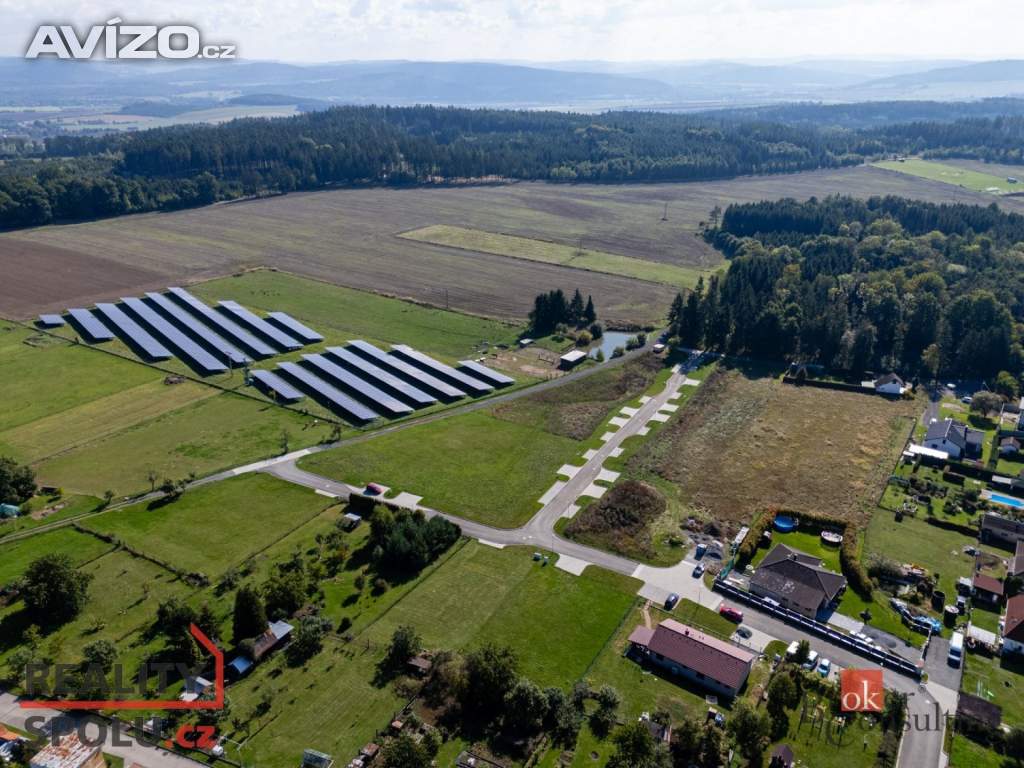 Prodej stavebního pozemku 971 m², Soběkury