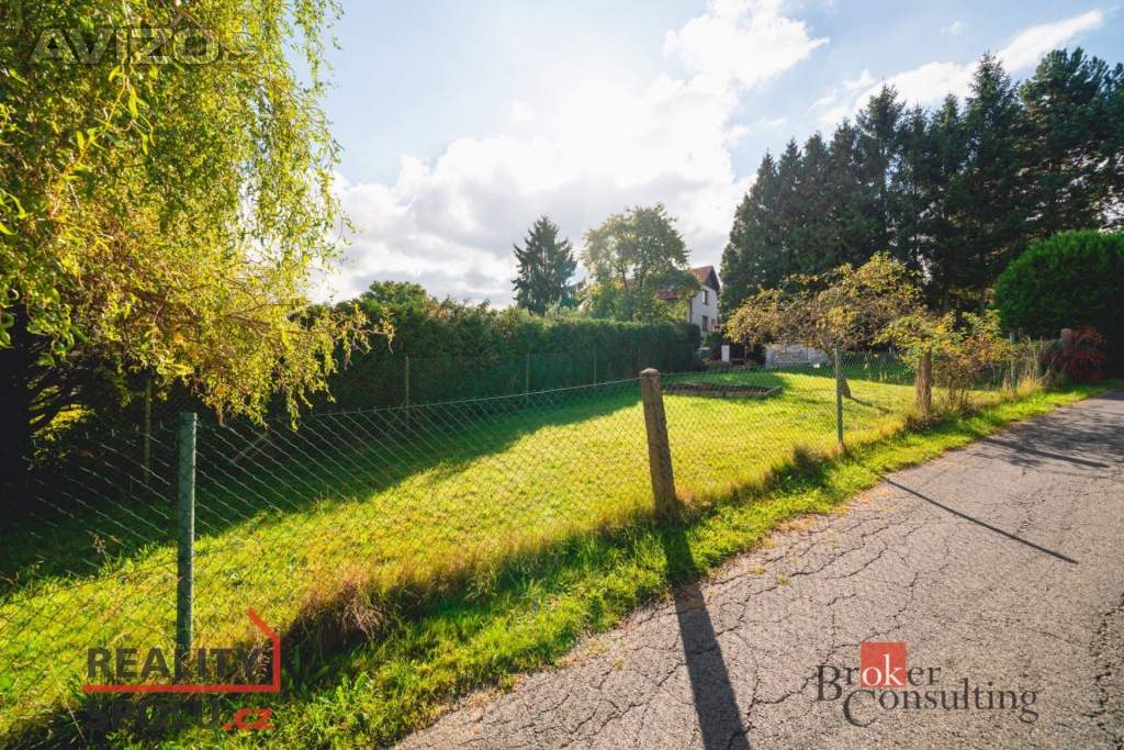 Foto inzerátu Prodej zahrady 387 m², Hrádek