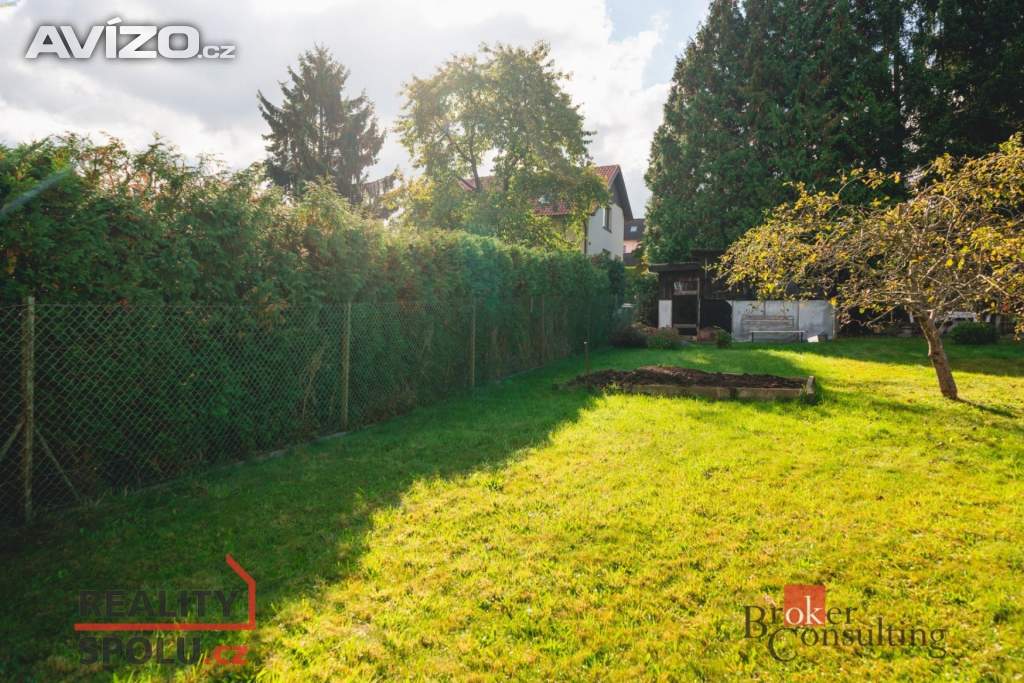 Foto inzerátu Prodej zahrady 387 m², Hrádek