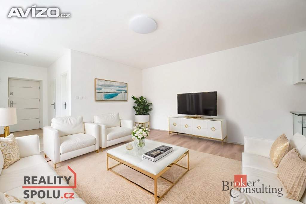 Prodej bytu 3+kk 61 m², Rousínov