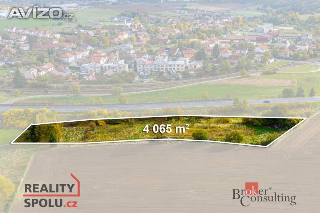 Prodej pole 4 065 m², Oslavice