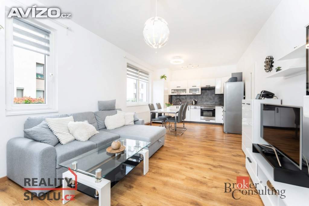 Pronájem bytu 2+kk 50 m², Praha