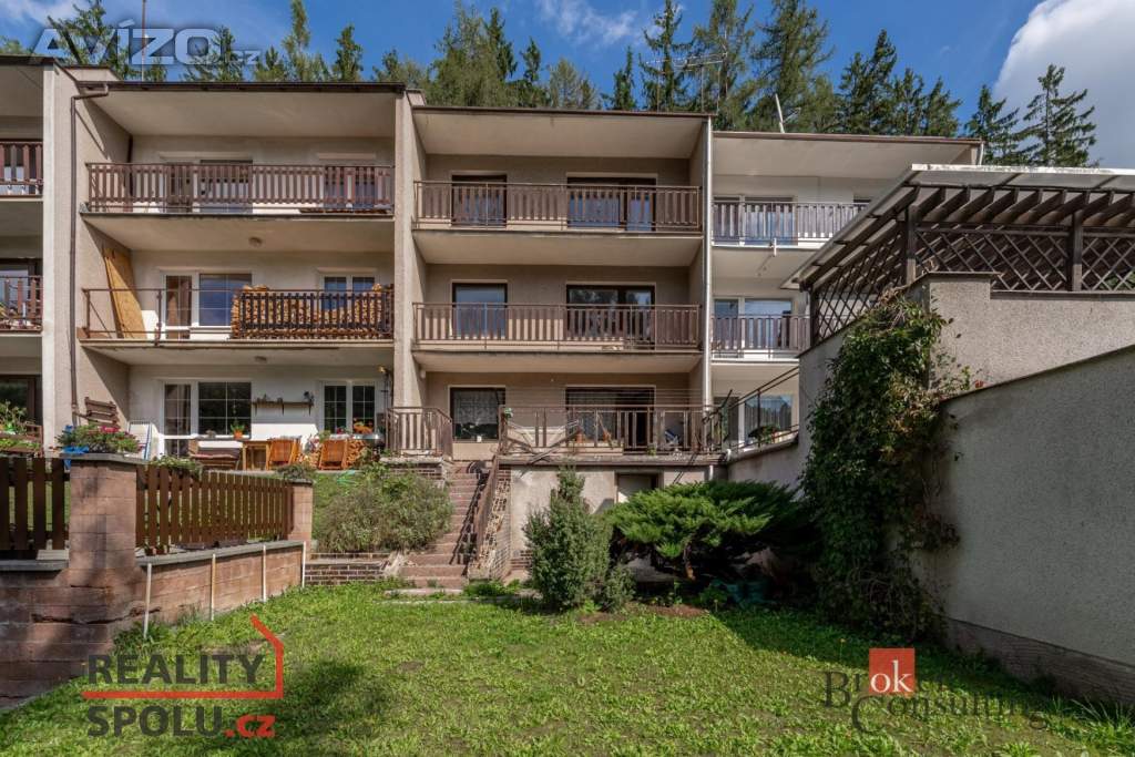 Prodej rodinného domu 201 m², Úpice