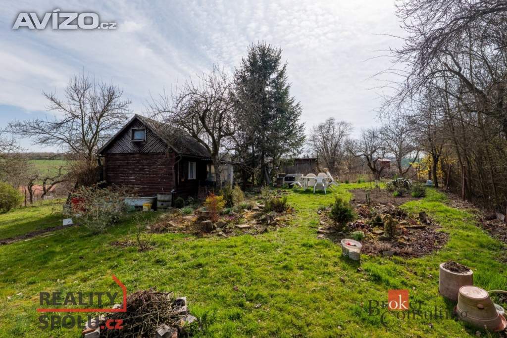 Prodej stavebního pozemku 1 111 m², Bystřice