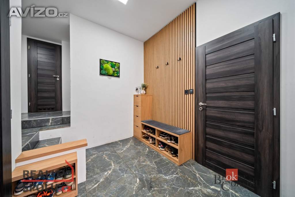 Foto inzerátu Prodej rodinného domu 216 m², Trutnov