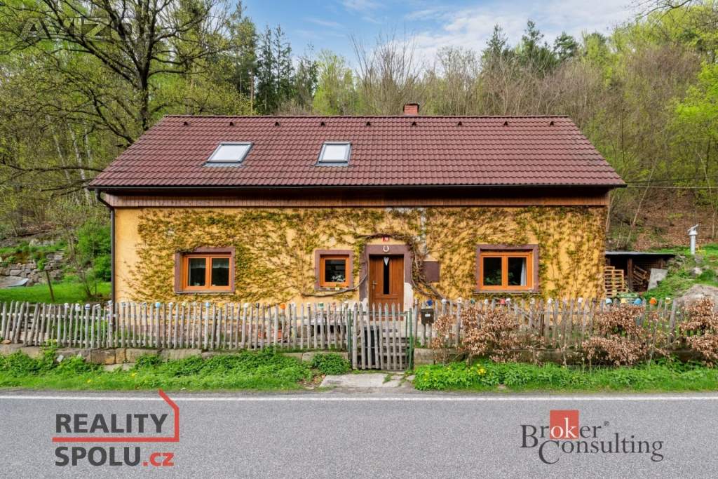 Prodej rodinné domy, 137 m² - Prysk - Dolní Prysk