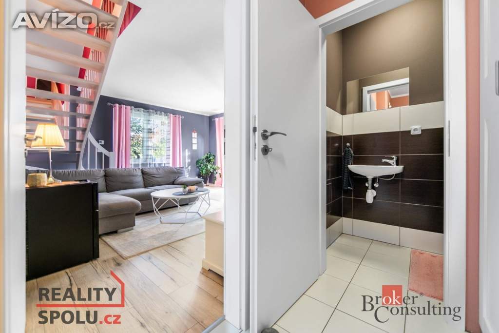 Foto inzerátu Prodej bytu 3+kk 71 m², Bašť