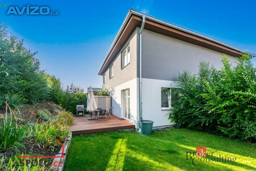 Foto inzerátu Prodej bytu 3+kk 71 m², Bašť