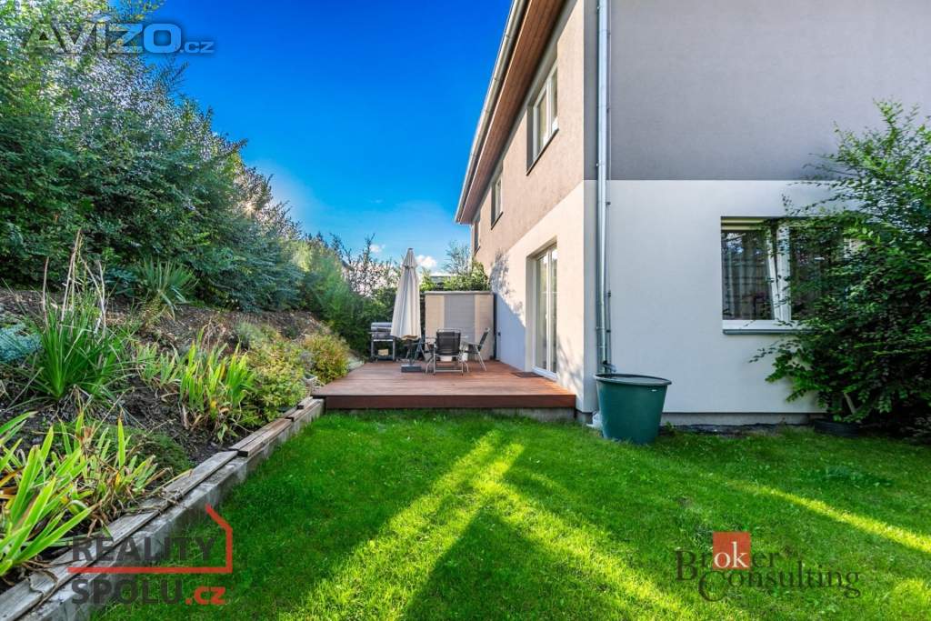 Foto inzerátu Prodej bytu 3+kk 71 m², Bašť