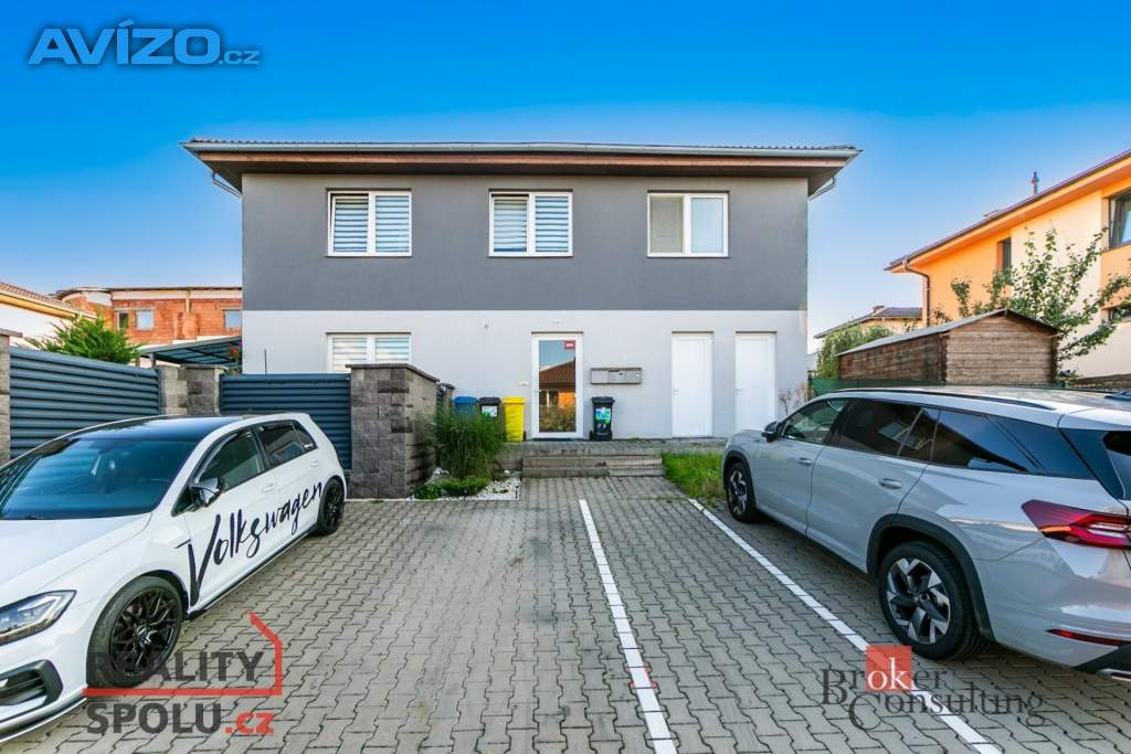 Foto inzerátu Prodej bytu 3+kk 71 m², Bašť