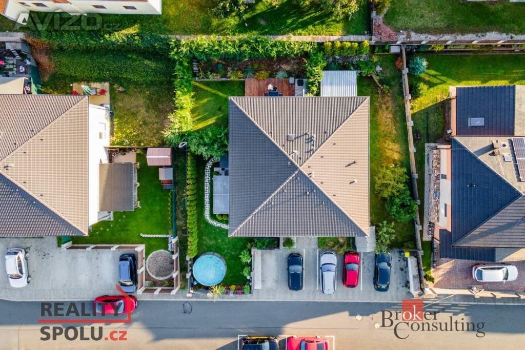 Foto inzerátu Prodej bytu 3+kk 71 m², Bašť