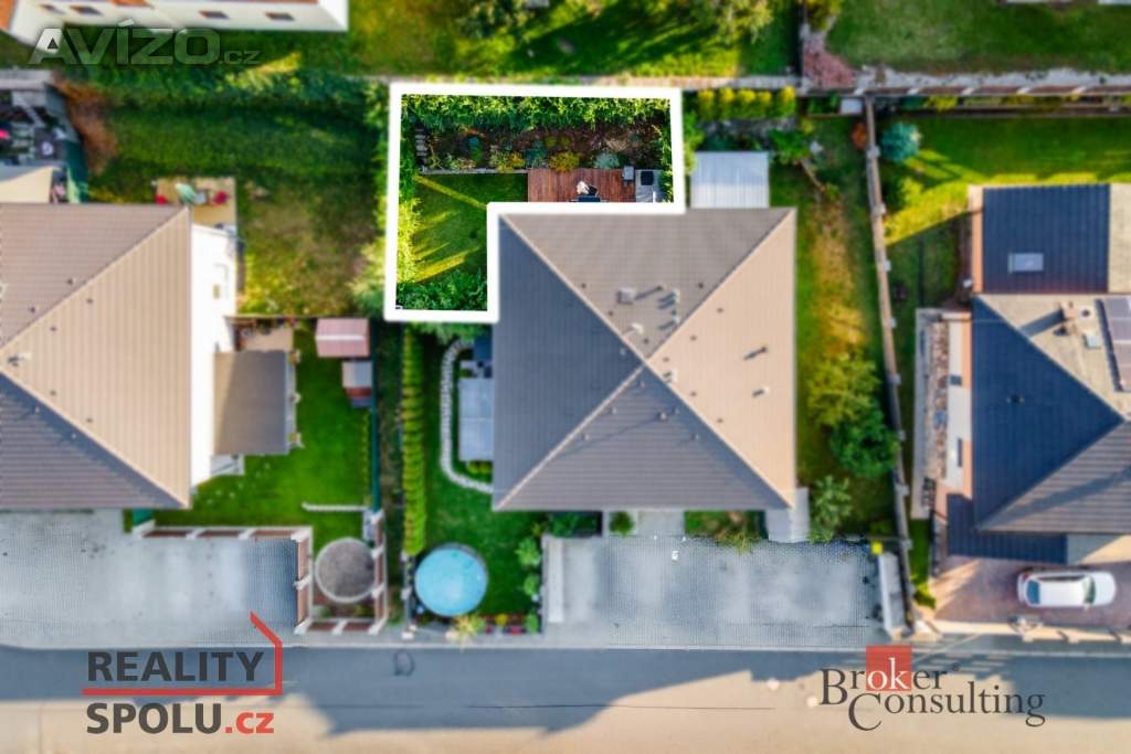 Foto inzerátu Prodej bytu 3+kk 71 m², Bašť