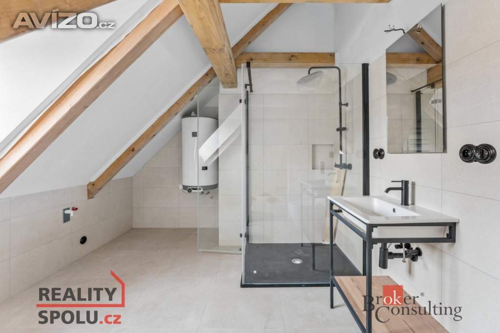 Foto inzerátu Prodej bytu 4+kk 110 m², Jince