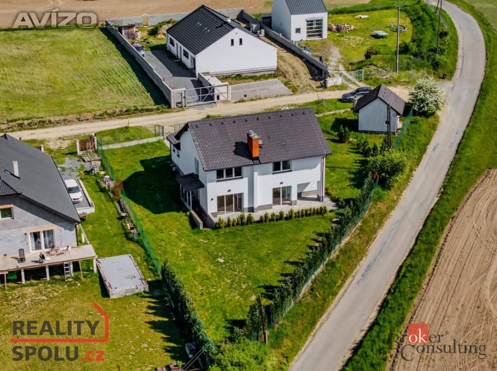 Foto inzerátu Prodej rodinné domy, 181 m² - Neveklov - Nebřich
