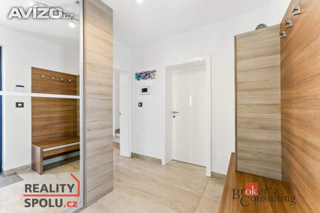 Foto inzerátu Prodej rodinné domy, 146 m² - Praha - Ďáblice