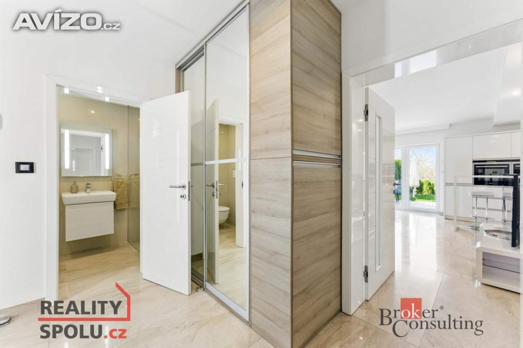 Foto inzerátu Prodej rodinné domy, 146 m² - Praha - Ďáblice