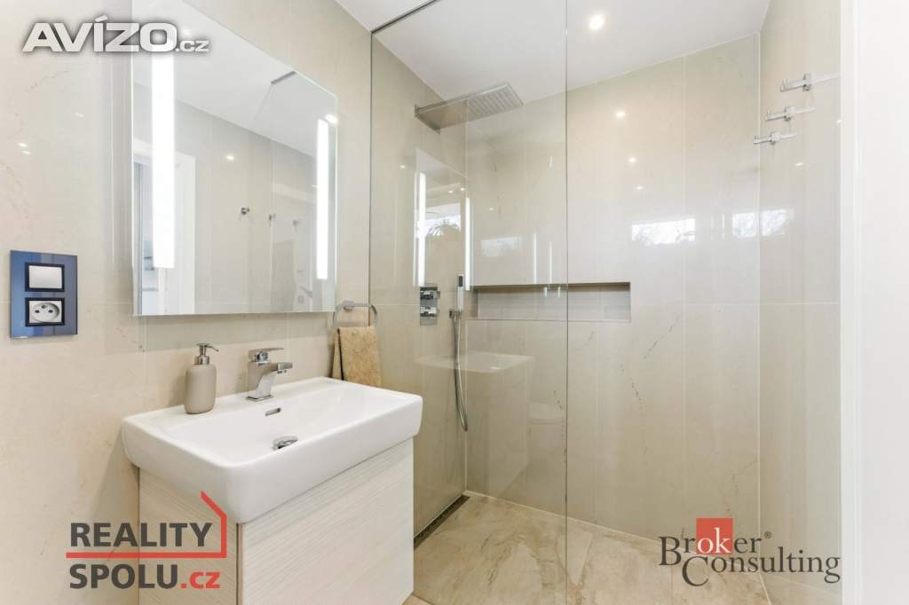 Foto inzerátu Prodej rodinné domy, 146 m² - Praha - Ďáblice