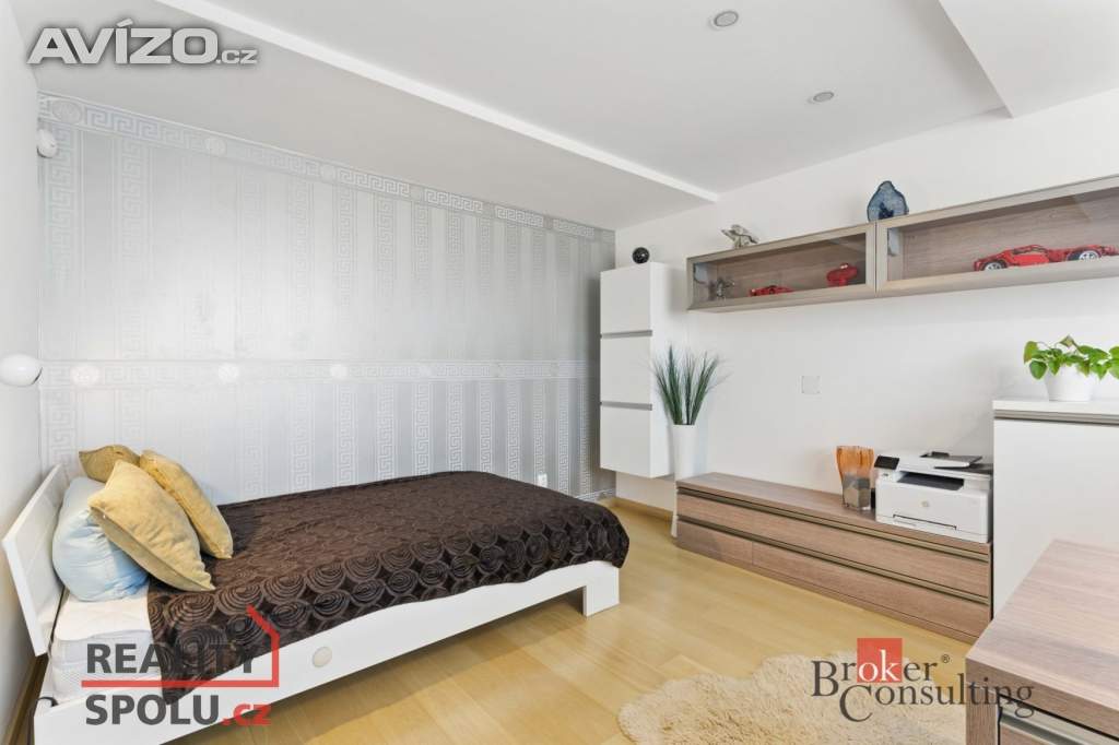 Foto inzerátu Prodej rodinné domy, 146 m² - Praha - Ďáblice