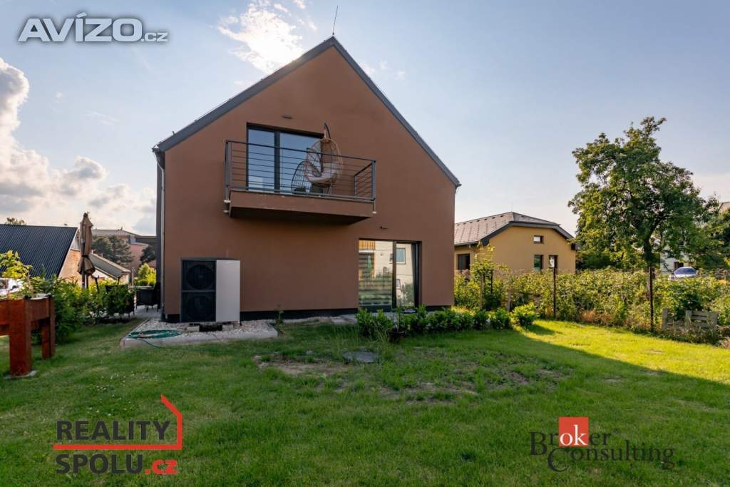 Pronájem bytu 2+kk 60 m², Velké Hoštice