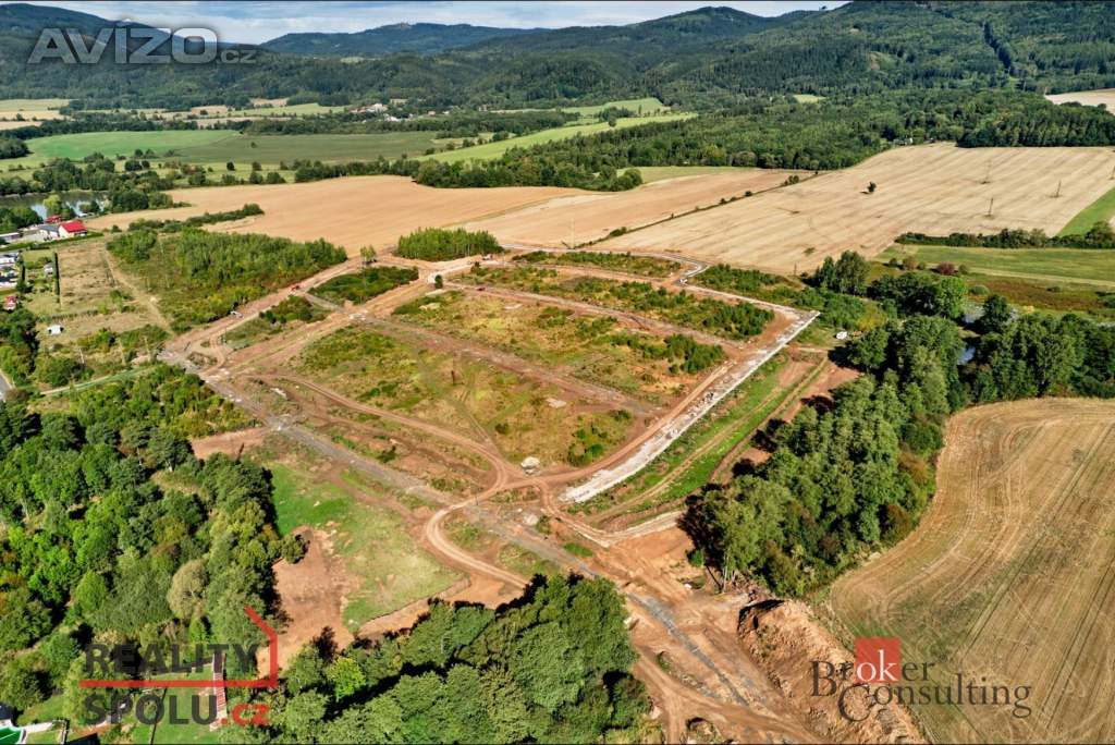 Foto inzerátu Prodej stavebního pozemku 653 m², Ostrov