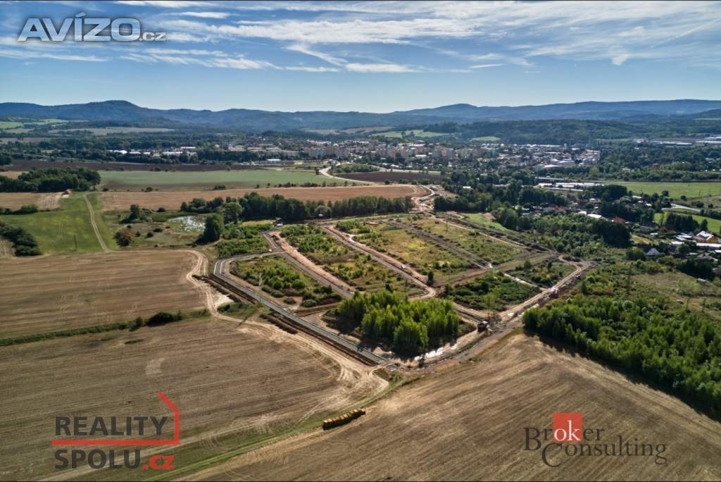 Foto inzerátu Prodej stavebního pozemku 653 m², Ostrov