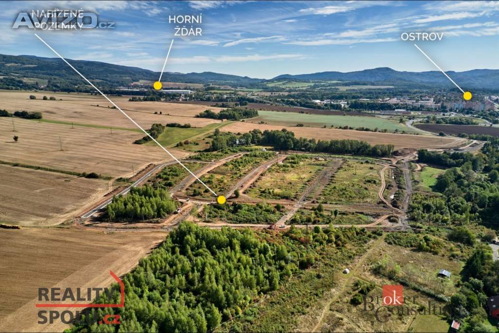 Foto inzerátu Prodej stavebního pozemku 653 m², Ostrov