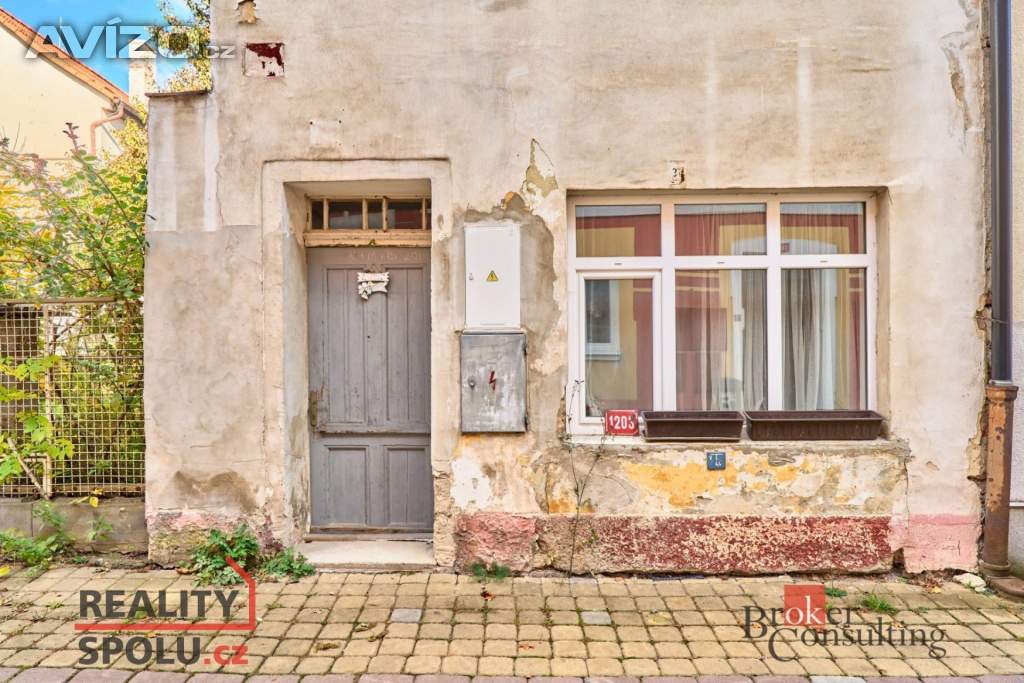 Foto inzerátu Prodej rodinného domu 100 m², Ostrov