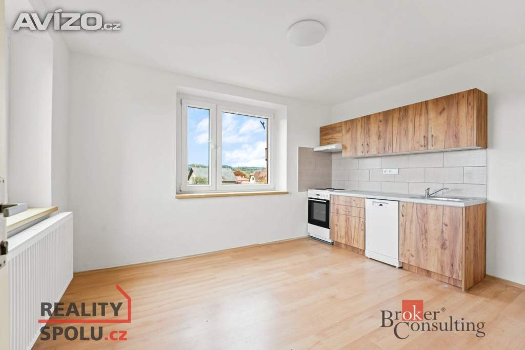Pronájem bytu 3+1 79 m², Hronov