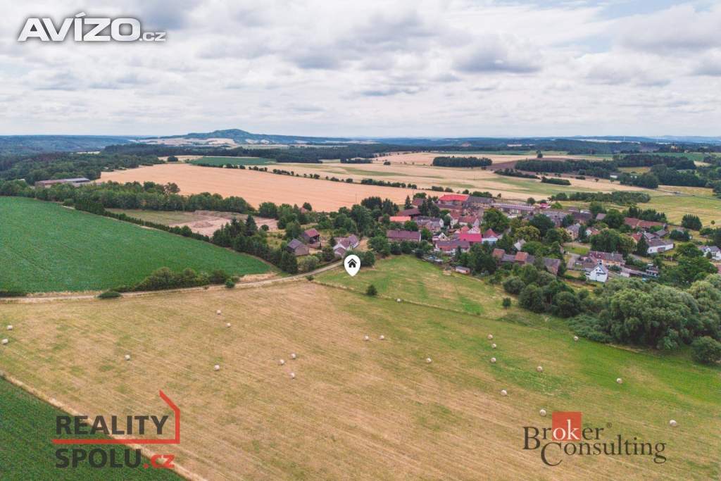 Foto inzerátu Prodej stavebního pozemku 850 m², Chodová Planá