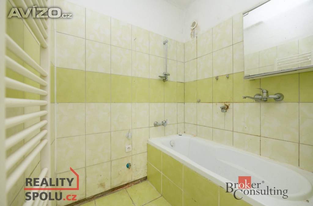 Foto inzerátu Prodej byty 3+1, 88 m² - Předslav - Měcholupy