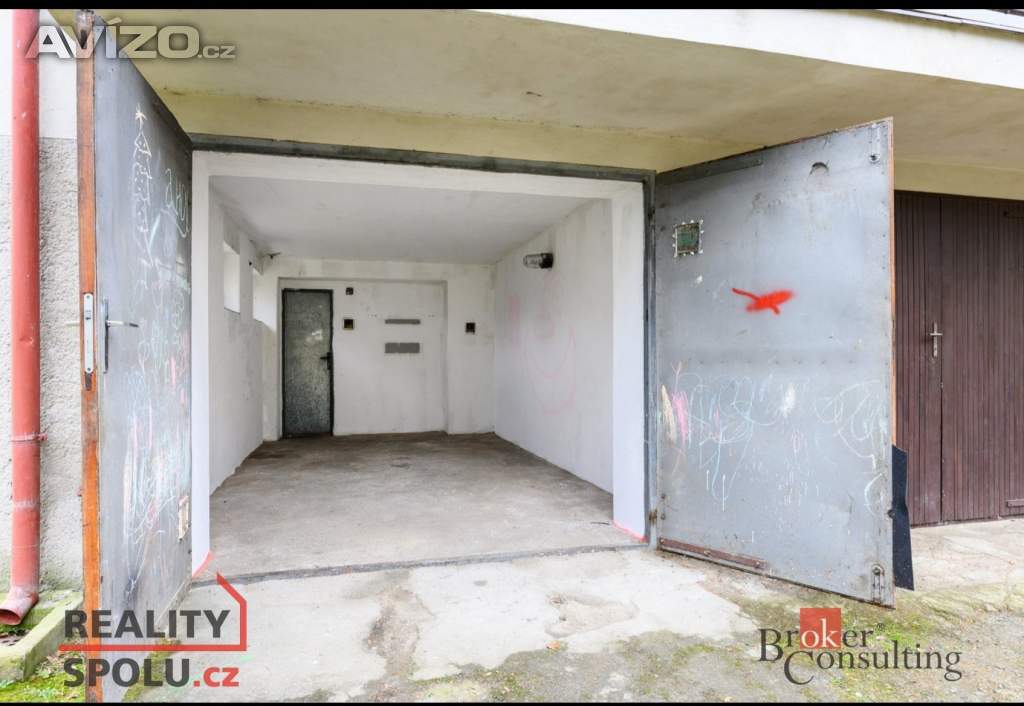 Foto inzerátu Prodej byty 3+1, 88 m² - Předslav - Měcholupy