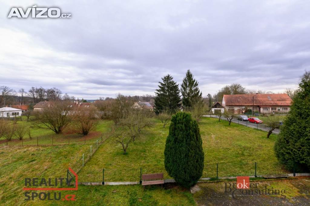 Foto inzerátu Prodej byty 3+1, 88 m² - Předslav - Měcholupy