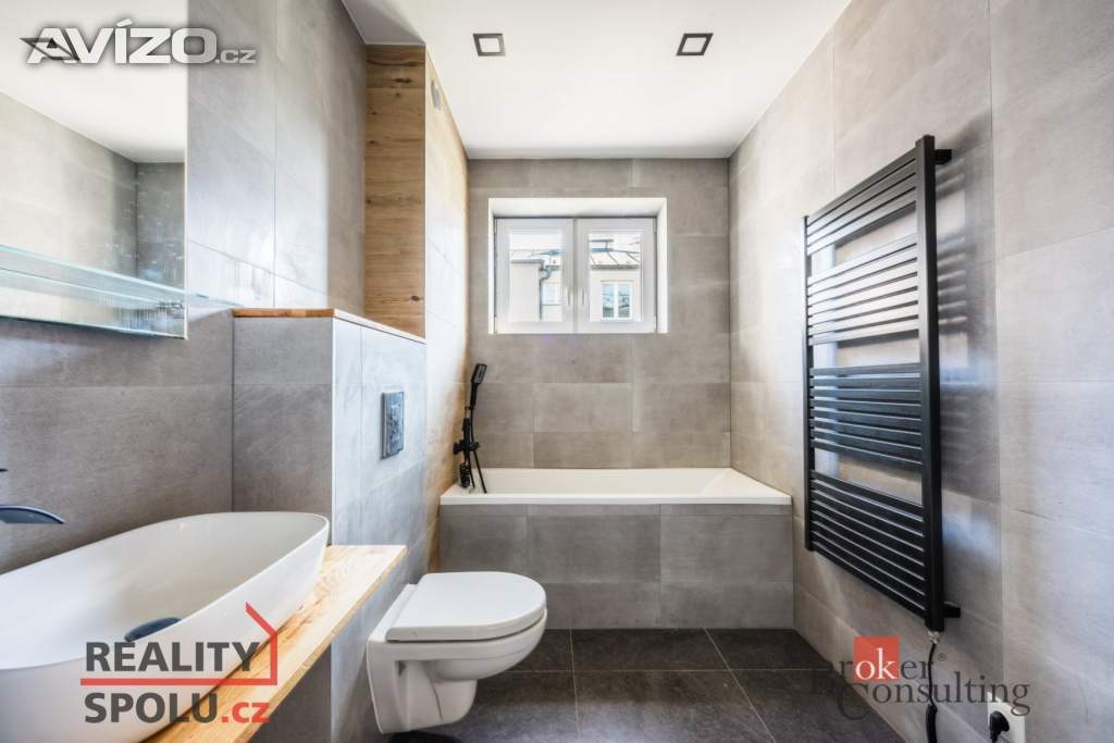 Pronájem byty 2+kk, 49 m² - Ostrava - Mariánské Hory