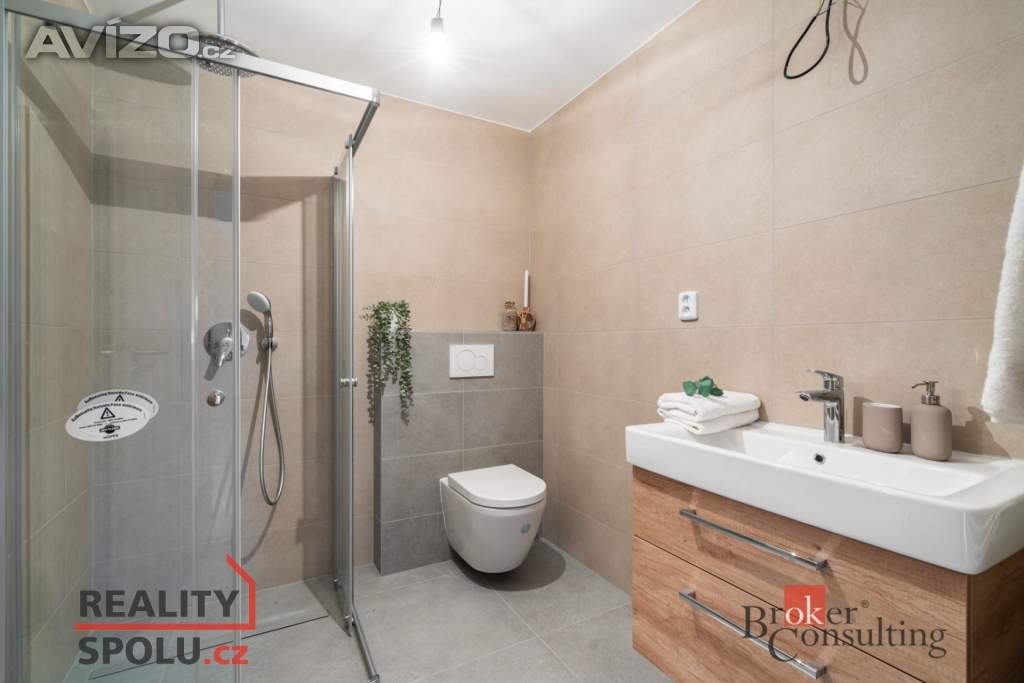 Foto inzerátu Prodej rodinné domy, 164 m² - Lovčice