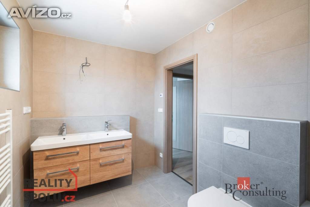 Foto inzerátu Prodej rodinné domy, 164 m² - Lovčice