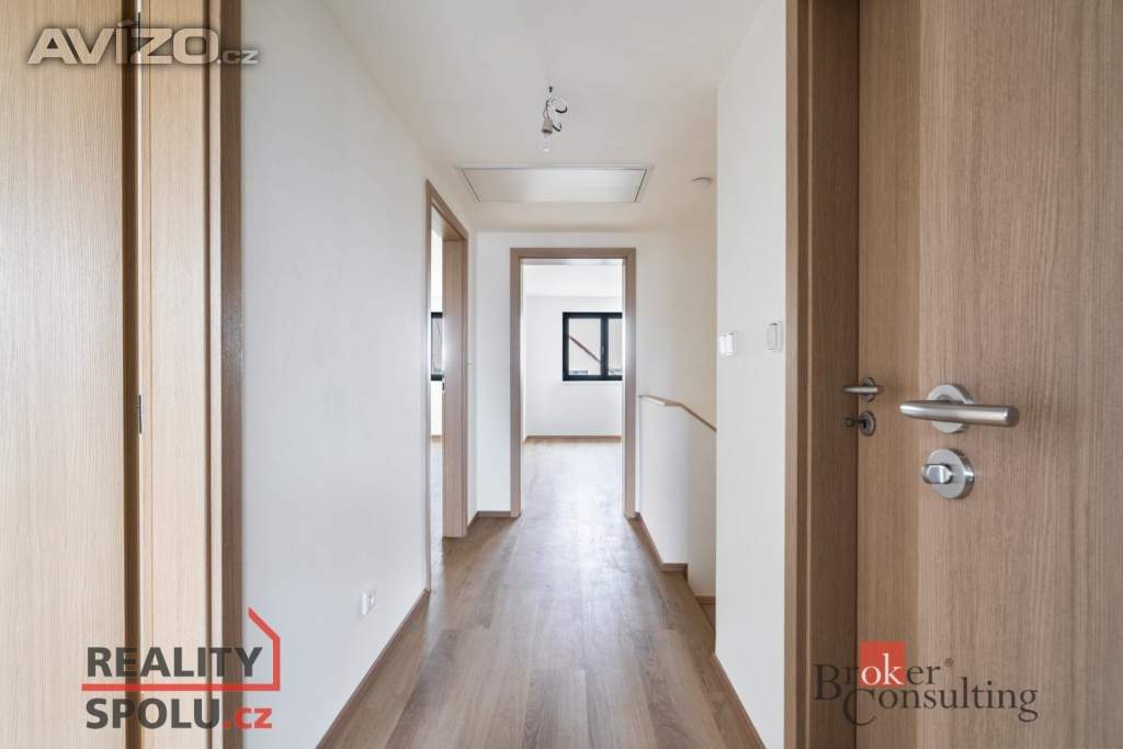 Foto inzerátu Prodej rodinné domy, 164 m² - Lovčice