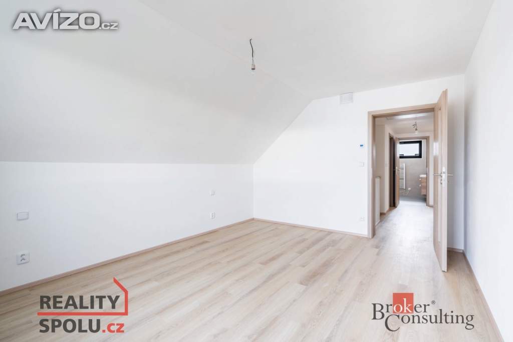 Foto inzerátu Prodej rodinné domy, 164 m² - Lovčice