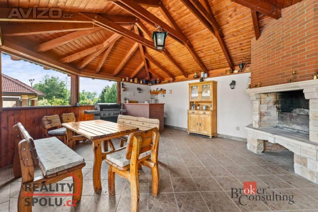 Foto inzerátu Prodej rodinné domy, 221 m² - Mokrovousy