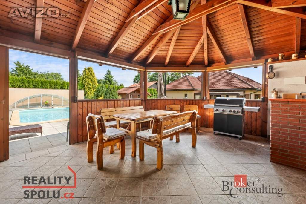 Foto inzerátu Prodej rodinné domy, 221 m² - Mokrovousy