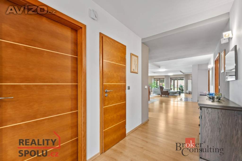 Foto inzerátu Prodej rodinné domy, 221 m² - Mokrovousy