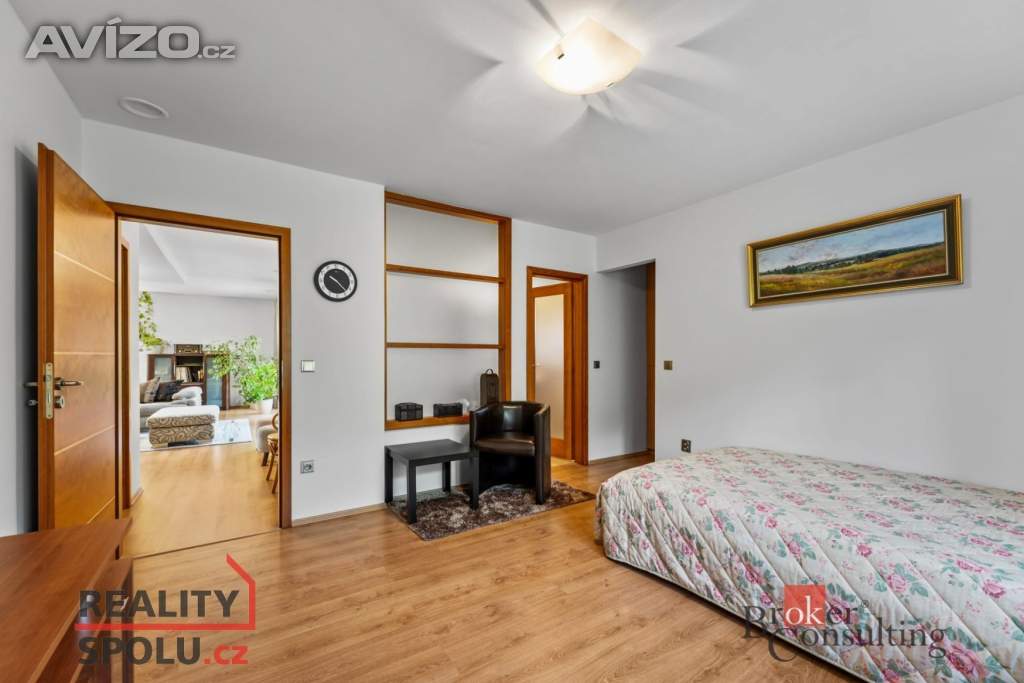 Foto inzerátu Prodej rodinné domy, 221 m² - Mokrovousy