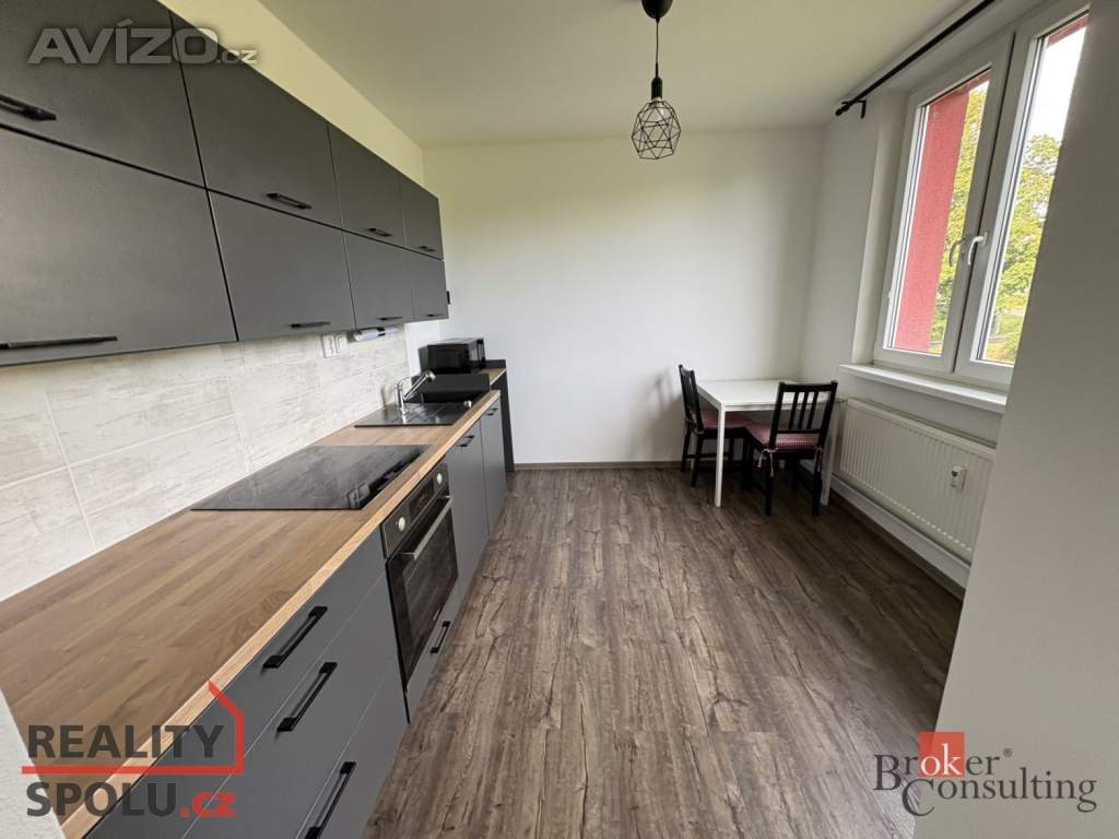 Foto inzerátu Pronájem bytu 2+1 55 m², Razová